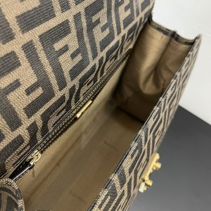 Fendi Vintage Handbags-29x22x11CM - Image 9