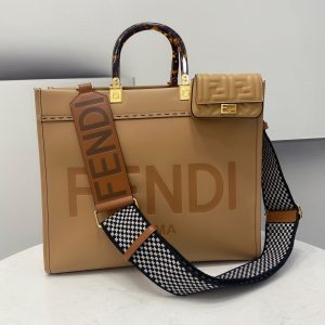 Fendi Vintage Handbags-35x17x31CM - Image 2