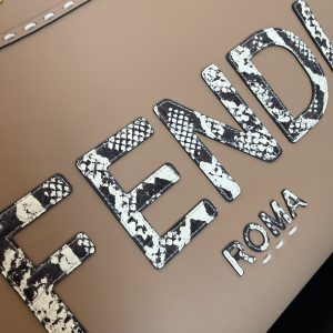 Fendi Vintage Handbags-35x17x31CM - Image 4