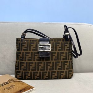 Fendi Vintage Handbags-27*7*18CM - Image 7