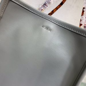 Fendi Tote-39x19x35CM - Image 3