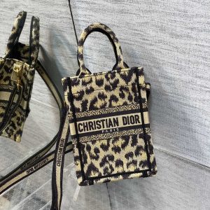 Diro Mini Book Tote-13.5*5*18CM - Image 1