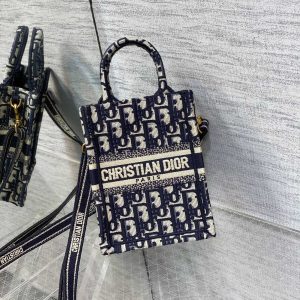 Diro Mini Book Tote-13.5*5*18CM - Image 1