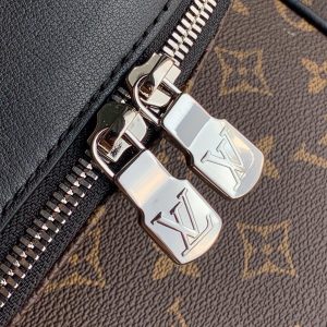 Louis Vuitton Josh Backpack-32*40*13CM - Image 6