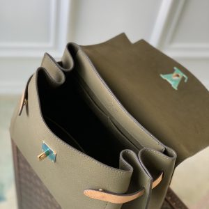 Louis Vuitton Lockme Ever M51395-31*46*17CM - Image 9