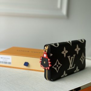 Louis Vuitton Zippy Wallet M69520-19*10CM - Image 7