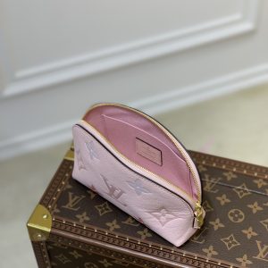 Louis Vuitton Cosmetic Bag-19*12*6CM - Image 5