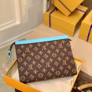 Louis Vuitton M81204 Pochette Voyage-27*21*6CM - Image 5