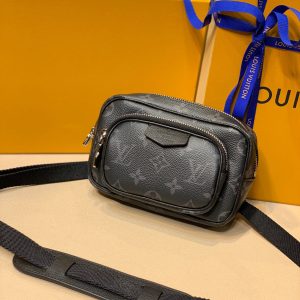 Louis Vuitton Taigarama Outdoor Bag-M30755-15*9*7CM - Image 1