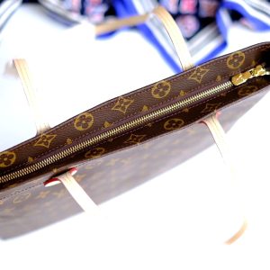 Louis Vuitton Carry It Bag-M45199-37*38*3CM - Image 4