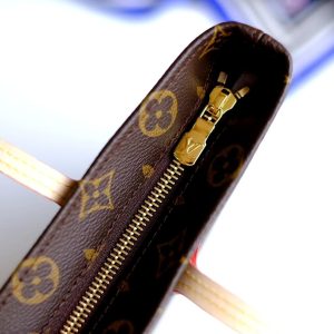 Louis Vuitton Carry It Bag-M45199-37*38*3CM - Image 9