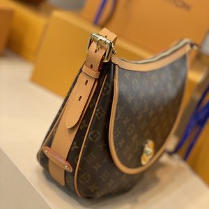 Louis VuittonTulum Bag- M40075-34x28x14CM - Image 2