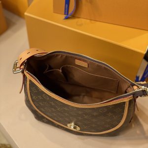 Louis VuittonTulum Bag- M40075-34x28x14CM - Image 6
