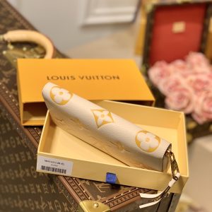 Louis Vuitton Zippy Wallet M69994-19*10*2CM - Image 2
