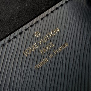 Louis Vuitton Wild at Heart Twist MM-23*17*9.5CM - Image 4