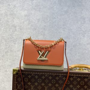 Louis Vuitton Twist MM-23*18*8CM - Image 3