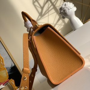 Louis Vuitton Twist One Handle-17.0 x 25.0 x 11CM - Image 5