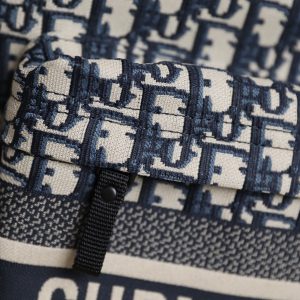 Diro Oblique Backpack-42x33x15CM - Image 6