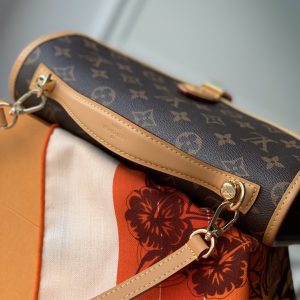 Louis Vuitton Handlebag M44919-29×24×10CM - Image 8