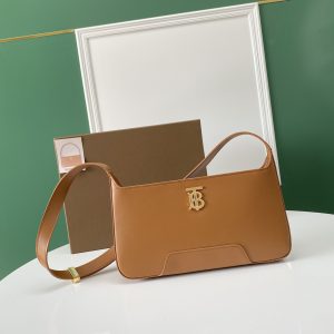 Burberry Shoulder Bag-28*5*14CM - Image 7