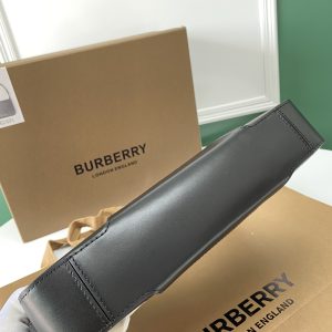 Burberry Shoulder Bag-28*5*14CM - Image 8