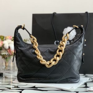 CHANLE Tote Bag - Image 5