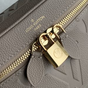 Louis Vuitton Vanity-14*19*10CM - Image 7