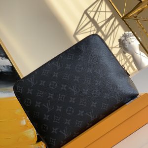 Louis Vuitton New Pouch-21*27*5CM - Image 3