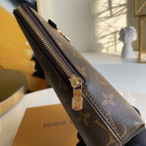 Louis Vuitton New Pouch-21*27*5CM - Image 8