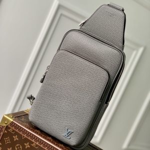 Louis Vuitton Damier Graphite Avenue Bag-20 *31 x*10CM - Image 1