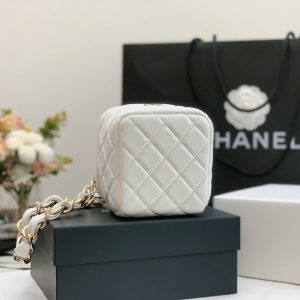 CHANLE Cosmetic Bag - Image 8