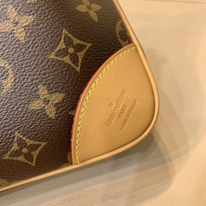 Louis Vuitton Odeon Medium Handbags- M45355 - Image 7