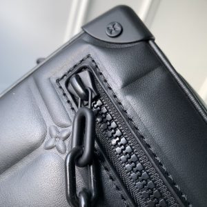 Louis Vuitton Mini Soft Trunk-M81611 -18*13*8M - Image 8