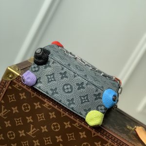 Louis Vuitton Mini Soft Trunk-M81606 -18*13*8M - Image 6