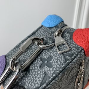 Louis Vuitton Mini Soft Trunk-M81606 -18*13*8M - Image 5