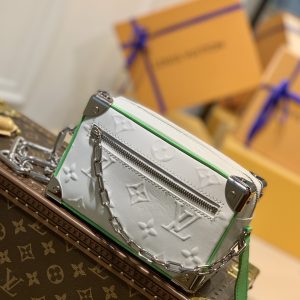 Louis Vuitton Mini Soft Trunk M80033-18.5 x13x8CM