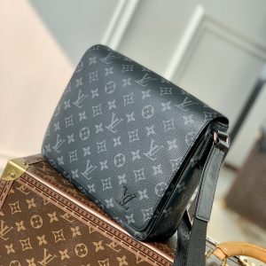 Louis Vuitton District Messenger Bag-M46255-26*20*7CM - Image 2