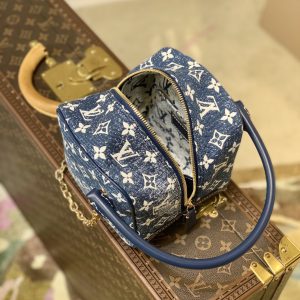 Louis Vuitton Square Handbags- M59611-16*16*16CM - Image 4