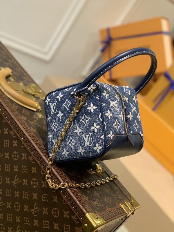 bag-5335422_7_.jpg