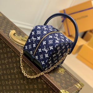 Louis Vuitton Square Handbags- M59611-16*16*16CM - Image 1