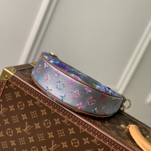 Louis Vuitton Loop Handbags-M810981-23*13*6CM - Image 5