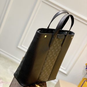 Louis Vuitton M30431 Outdoor -39*35*14.5M - Image 2