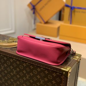 Louis Vuitton Buci Handbag-24.5 x 15.5 x 9CM - Image 3