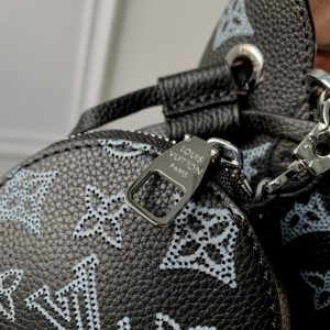 Louis Vuitton Bella Tote Bag-32*23*13CM - Image 5