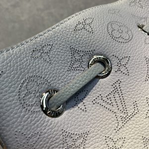 Louis Vuitton Bella Tote Bag-19 x 22 x 14CM - Image 5