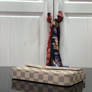 Louis Vuitton Pochette Félicie Wallet -21*11* 2CM - Image 4