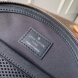 Louis Vuitton Audio case-20×20×7CM - Image 8