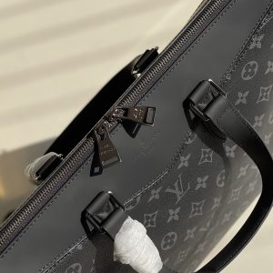 Louis Vuitton Briefcase Explorer Handbags-39*30*10 CM - Image 3