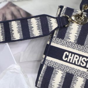 Lady Diro Bag-24*20*11CM - Image 7
