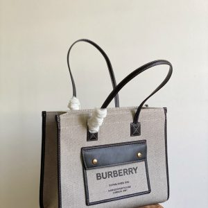 Burberry Freya-33*12.5*26CM - Image 4